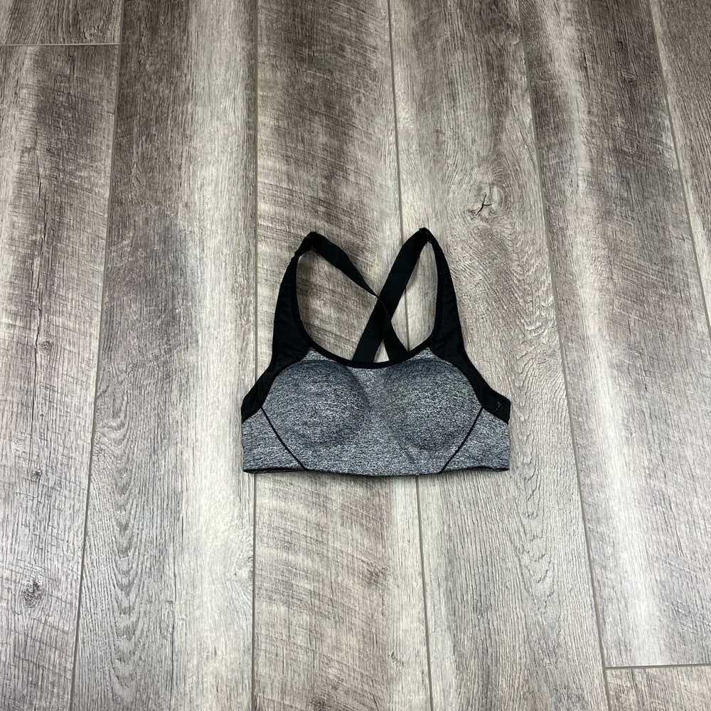 32B‎ VSX Grey Sports Bra